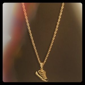 UNISEX JORDAN 11 NECKLACE